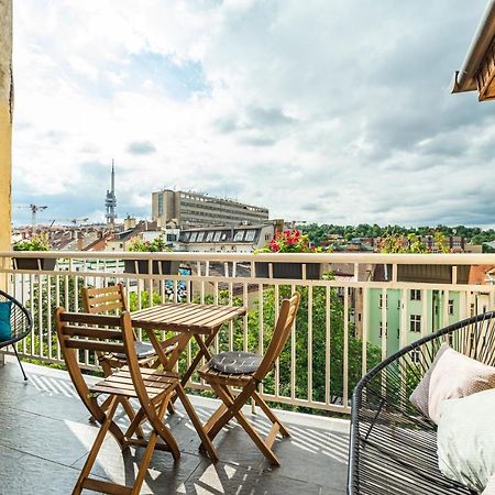 Central, Spacious, Modern 5 Bedrm Duplex W/Balcony Prague Luaran gambar